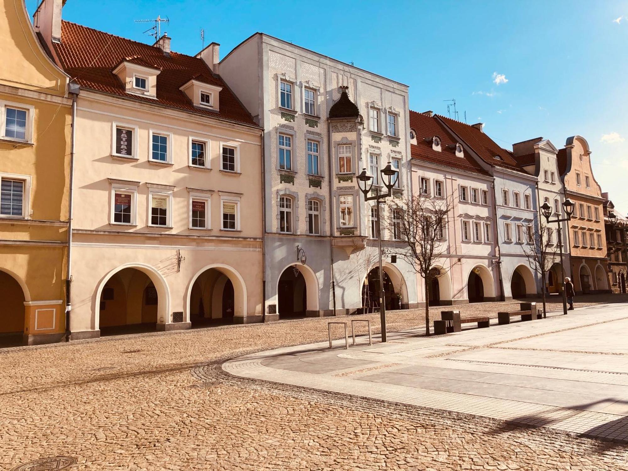 Appartement Pobuudka II Plebanska Z Widokiem Na Rynek à Gliwice Extérieur photo